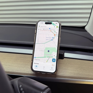 Dash Magnetic Phone Mount - Model Y / Model 3 - Tessories NZ