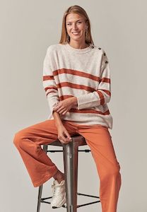 Deeluxe Francine Pullover Sweater - Butternut