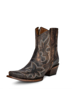 Womans Cowboy Boots: Circle G: Black/Brown EMB