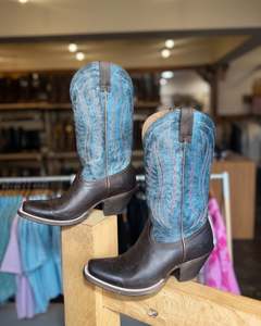 PRE LOVED - Womans Ariat Cowboy Boots