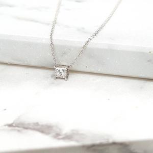 Diamond 9ct White Gold Pendant Necklace
