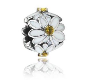 Flowers Plants: Evolve White Daisy (cherished) Enamel and Silver Bead Charm