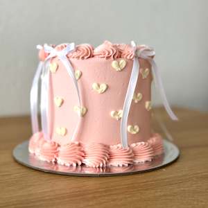 Mini Cakes: Mini bow cake