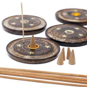 Incense Burners: Mango Wood Disc 10cm (Cone & Incense)