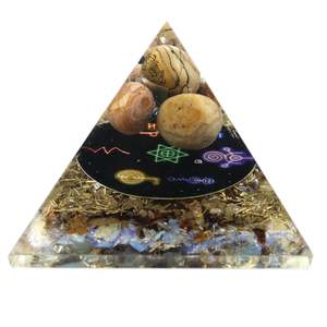 Jewellery: Orgonite Pyramid 70mm - Midnight Reiki