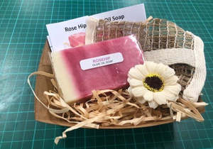 Gift Packs: Soap Gift Tray - Artisan Olive Oil Soap and Jute Bag