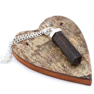 Indian Gemstone Pendant Jewellery: Gemstone Classic Point Pendant - Tiger Eye