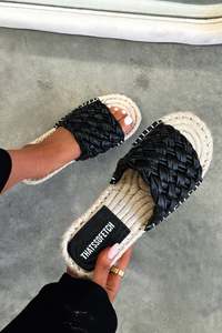Shoes: Maldive Slides - Black