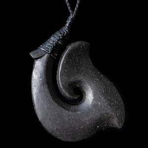 Onewa Stone: Onewa Matau Pendant