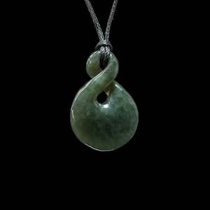 Tamaki Carvers 1: Small Jade Pikorua Twist, hand-crafted Pendant
