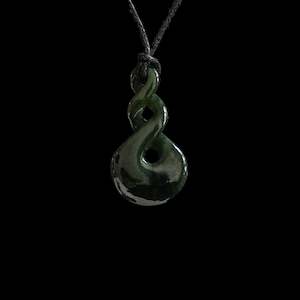 Tamaki Carvers 1: Jade Double Pikorua twist Pendant