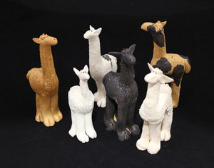 Products: Pottery Paca - Mini - The Alpaca Company