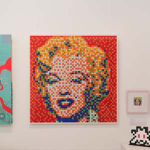 Highlights: Rubik Shot Red Marilyn