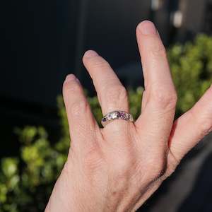 Jewellery: Arched Ring