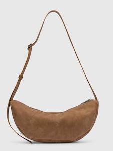 Mischa Crescent Bag Caramel