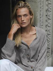 Sophie: Love Me Cardigan Donkey