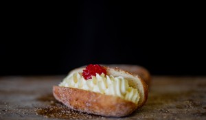 Products: Donut – Cinnamon