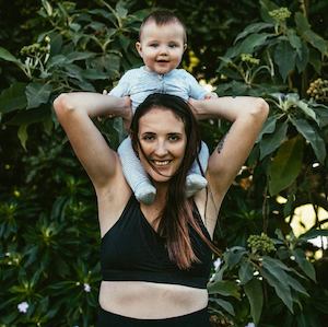 Maternity Bras: Basic Cross-Back Maternity Bra (Black)