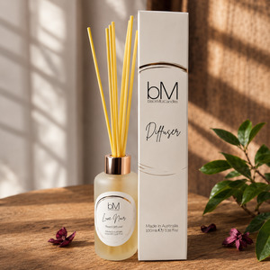 Reed Diffuser: Luxe Noir