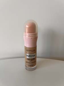 Foundation: Maybelline Instant Perfector Glow Fair Light