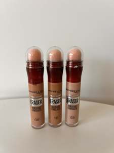 Concealer: Maybelline Instant Anti-aging Eraser Multi-use Concealer