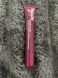 Lips: RHODE peptide Lip Tint