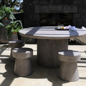 Outdoor: PATRAS ROUND CONCRETE TABLE | WEATHERED GREY