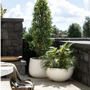 AWATERE CONCRETE PLANTER | WHITE | 3 SIZES
