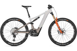 Electric Mountain Bikes: FOCUS Sam2 Bosch 6.9