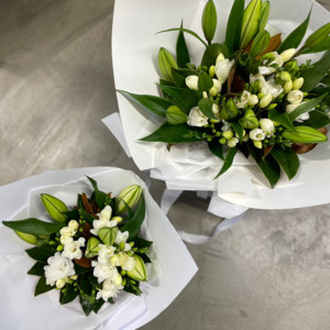 Luxe Floral Bag | White & Green