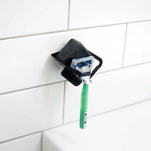 Bathroom Accessories: Slim Razor Dock