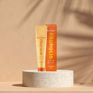 Under 10: BeeGlue First Aid Skin Hero - 20g