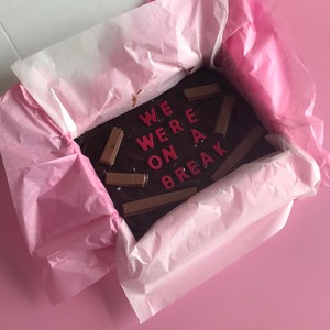 Brownie Message Box – Catch Flights Not Feelings