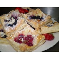 Products: Berry & Almond Croustades