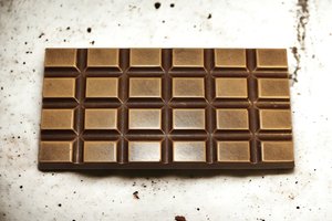 Milk Chocolate Bar 44% 100g - The Chocolate Room