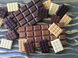 Products: Mini Chocolate Bars - The Chocolate Room