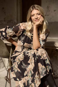 Ivy Jack: IVY+JACK Addition Isla Floral Tiered Dress Navy/Peach