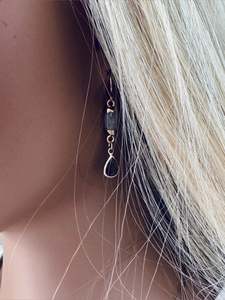 TWIGG JEWELLERY Anika Droplet Earrings