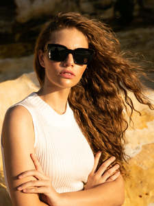 Reality Eyewear: REALITY EYEWEAR Onassis Black Sunglass