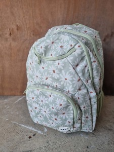 Back To School: ROXY Shadow Swell Backpack Laurel Floral Green