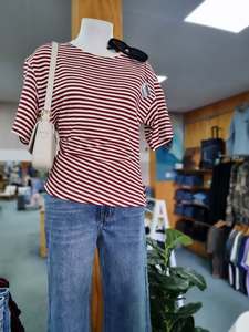MON RENN Aura Tee Burgundy Cream Stripe