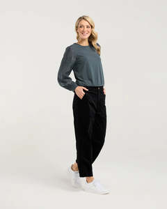 BLACKSTONE Hudson Crinkle Sleeve Top Pine Green