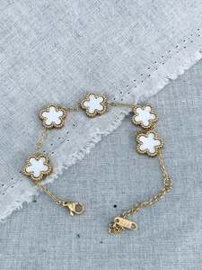 TWIGG JEWELLERY Clover Bracelet Pearl