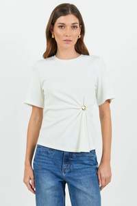 STORIES BE TOLD Helm White Waist Buckle Short Sleeve Tee