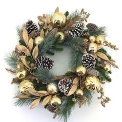 Wreaths Garlands And Flora: Gold Winter Wreath