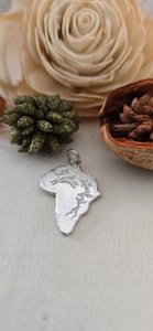 Sterling Silver Africa Pendant with Cave Drawing Detail - Historical Elegance - &hellip;