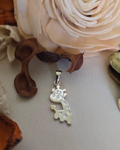 Sterling Silver Giraffe Pendant - Elegant Animal Jewelry - The Chunky Jeweller