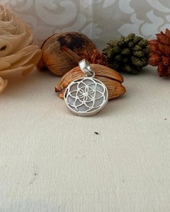 Sterling Silver Round Mother of Pearl Pendant - The Chunky Jeweller