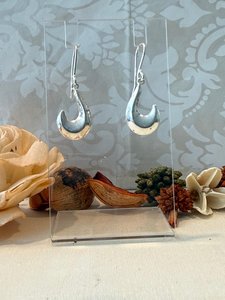 Products: Elegant Sterling Silver Crescent Hook Drop Earrings - Timeless Design - The Chunky Jeweller