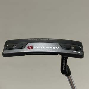 Clearance: Odyssey Tri-Hot 5K Two (2022) 34 Inch Putter Headcover Included
